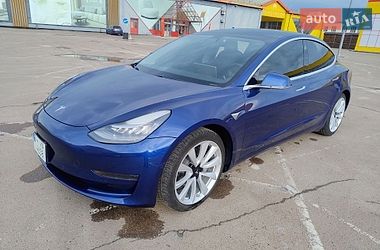Седан Tesla Model 3 2020 в Житомирі