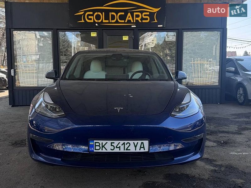 Tesla Model 3 2022 Tesla Model 3 2022