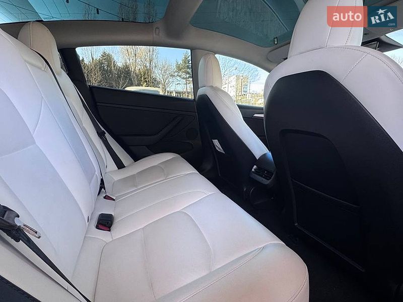 Седан Tesla Model 3 2022 в Львові фото 6 Седан Tesla Model 3 2022 в Львові