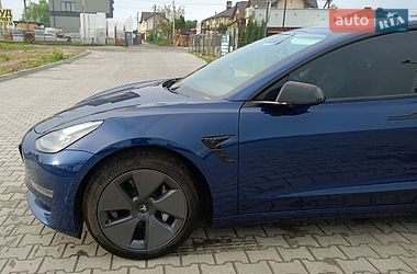Седан Tesla Model 3 2021 в Львове фото 3 Седан Tesla Model 3 2021 в Львове