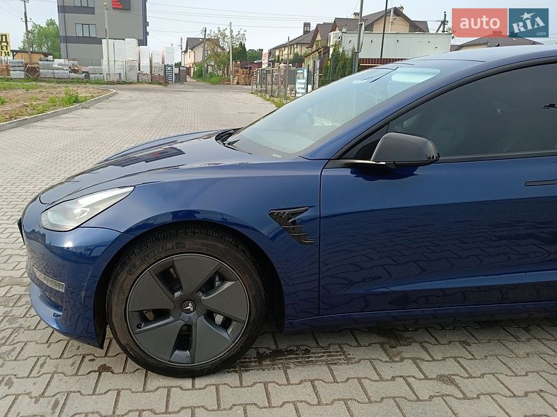 Седан Tesla Model 3 2021 в Львове фото 3 Седан Tesla Model 3 2021 в Львове