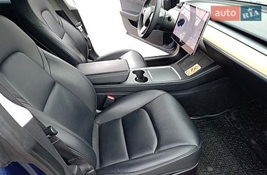 Седан Tesla Model 3 2021 в Львове фото 27 Седан Tesla Model 3 2021 в Львове