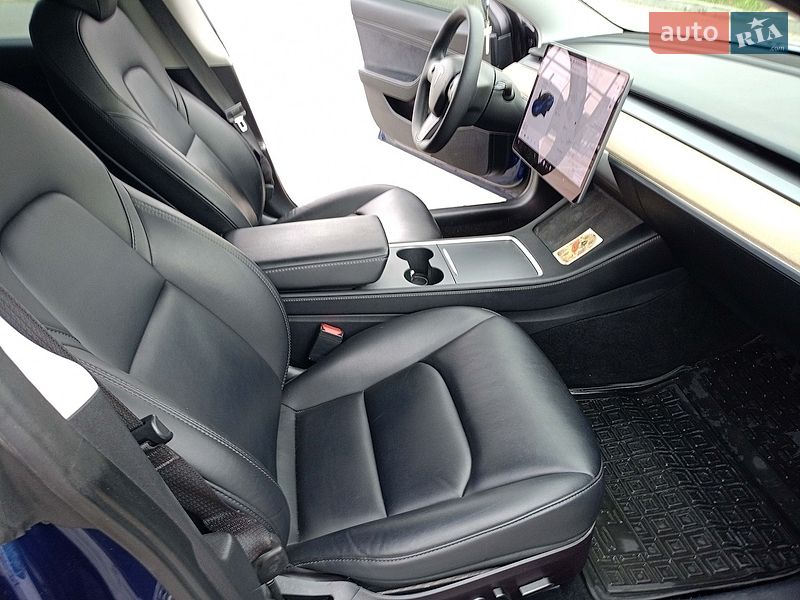 Седан Tesla Model 3 2021 в Львове фото 27 Седан Tesla Model 3 2021 в Львове