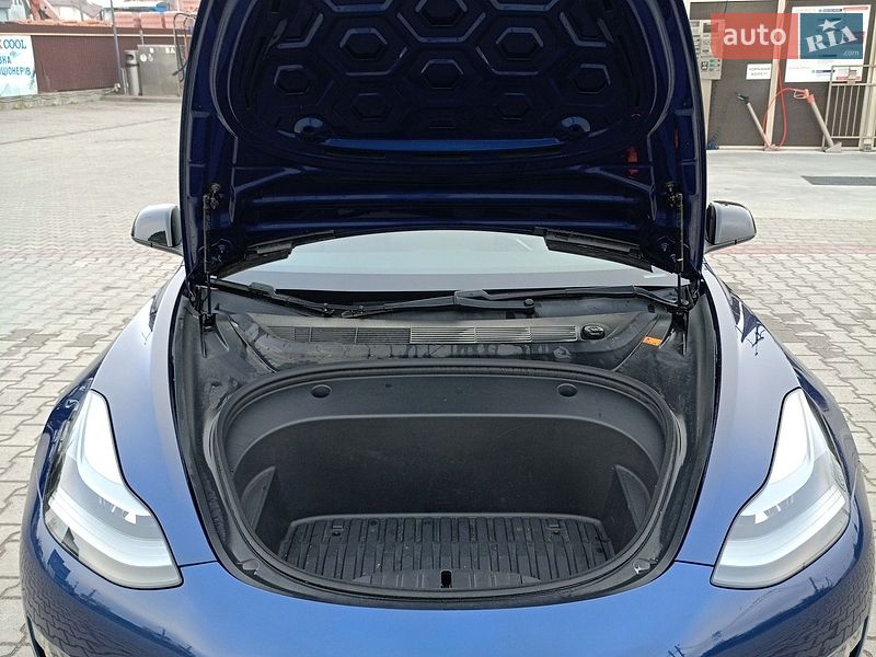Седан Tesla Model 3 2021 в Львове фото 30 Седан Tesla Model 3 2021 в Львове