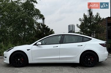 Седан Tesla Model 3 2022 в Киеве фото 19 Седан Tesla Model 3 2022 в Киеве
