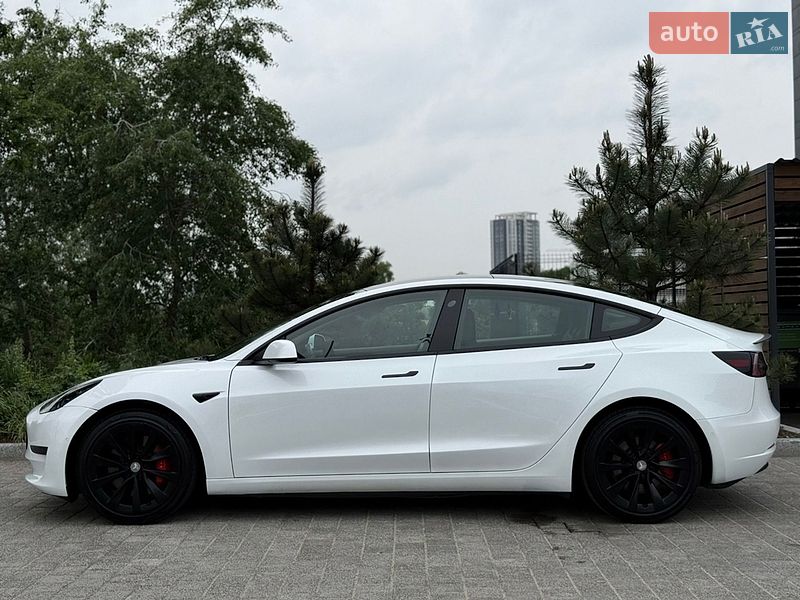 Седан Tesla Model 3 2022 в Киеве фото 19 Седан Tesla Model 3 2022 в Киеве