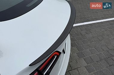 Седан Tesla Model 3 2022 в Киеве фото 27 Седан Tesla Model 3 2022 в Киеве