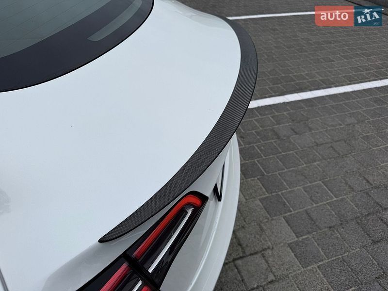 Седан Tesla Model 3 2022 в Киеве фото 27 Седан Tesla Model 3 2022 в Киеве