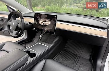 Седан Tesla Model 3 2022 в Киеве фото 35 Седан Tesla Model 3 2022 в Киеве