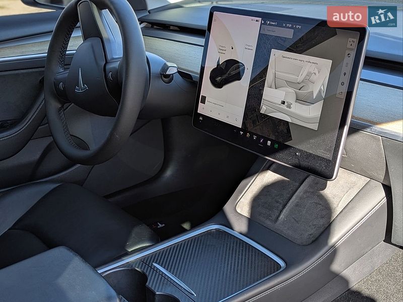 Седан Tesla Model 3 2021 в Камені-Каширському