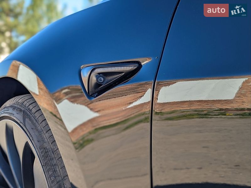 Седан Tesla Model 3 2021 в Камені-Каширському