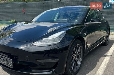 Седан Tesla Model 3 2018 в Одессе