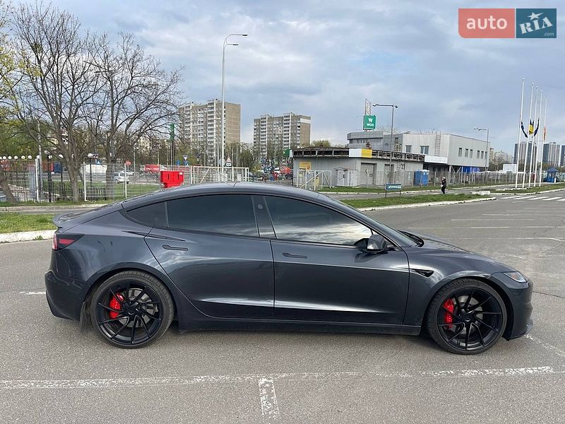 Седан Tesla Model 3 2024 в Києві фото 4 Седан Tesla Model 3 2024 в Києві