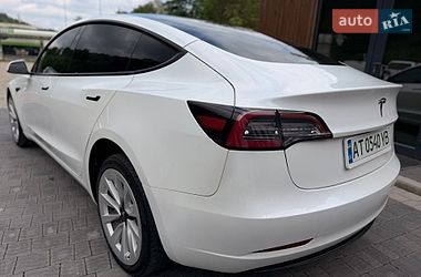 Седан Tesla Model 3 2023 в Яремче фото 7 Седан Tesla Model 3 2023 в Яремче