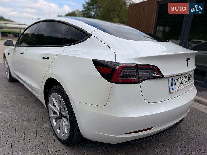 Седан Tesla Model 3 2023 в Яремче фото 7 Седан Tesla Model 3 2023 в Яремче
