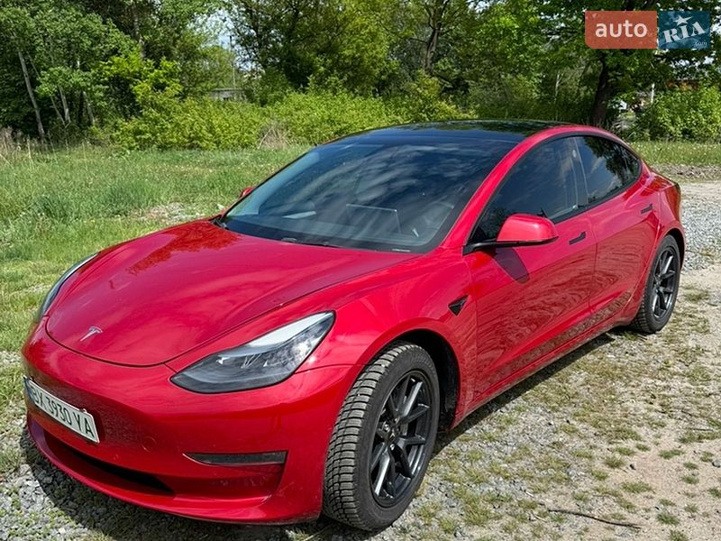 Tesla Model 3 2022