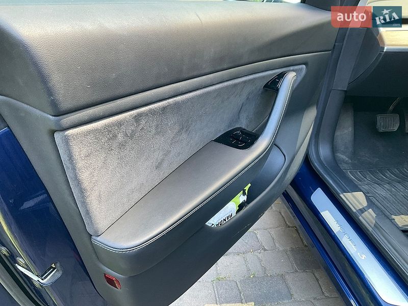 Седан Tesla Model 3 2019 в Києві фото 16 Седан Tesla Model 3 2019 в Києві