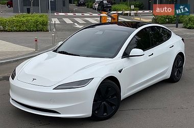Седан Tesla Model 3 2024 в Києві фото 2 Седан Tesla Model 3 2024 в Києві