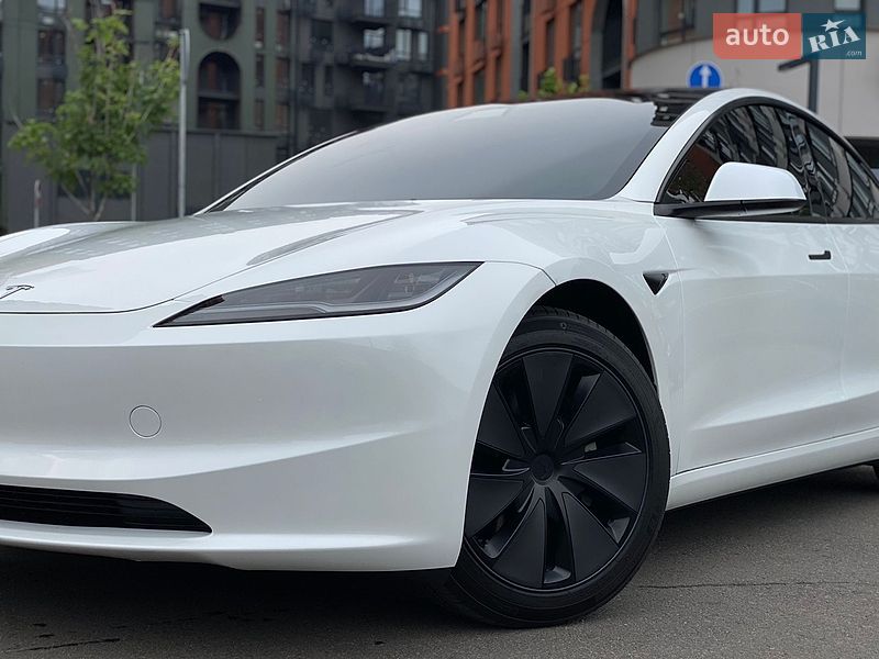 Седан Tesla Model 3 2024 в Києві фото 5 Седан Tesla Model 3 2024 в Києві