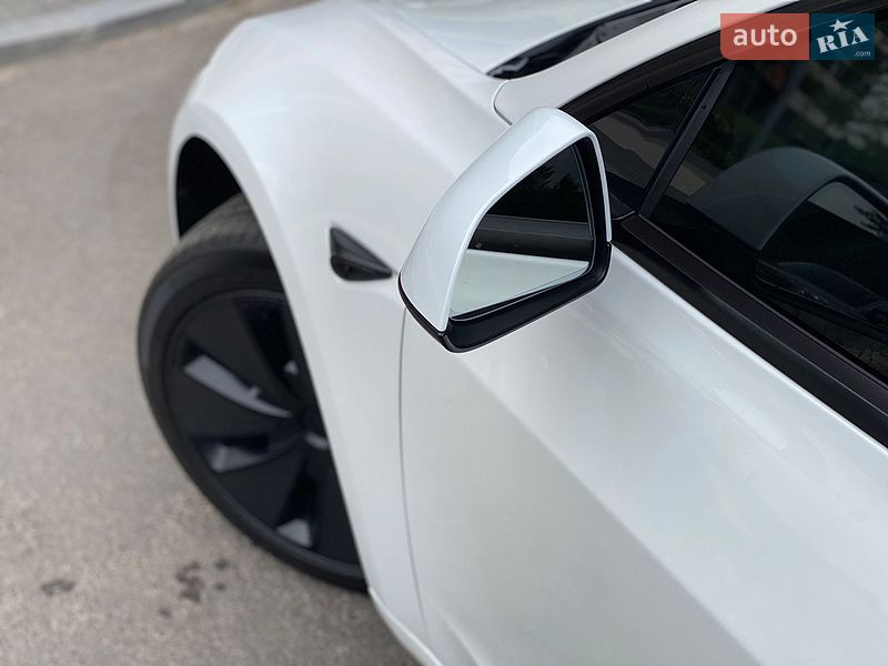 Седан Tesla Model 3 2024 в Києві фото 11 Седан Tesla Model 3 2024 в Києві