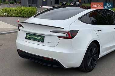 Седан Tesla Model 3 2024 в Києві фото 8 Седан Tesla Model 3 2024 в Києві
