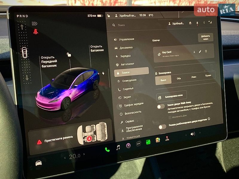 Седан Tesla Model 3 2024 в Киеве