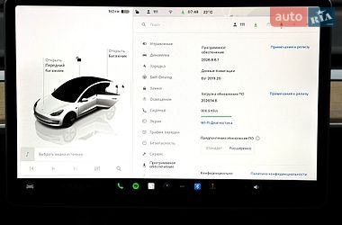 Седан Tesla Model 3 2022 в Києві