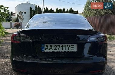 Седан Tesla Model 3 2018 в Киеве