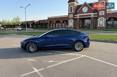 Седан Tesla Model 3 2023 в Киеве