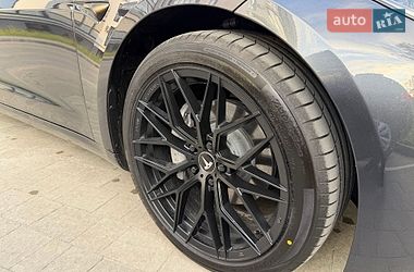 Седан Tesla Model 3 2024 в Львові