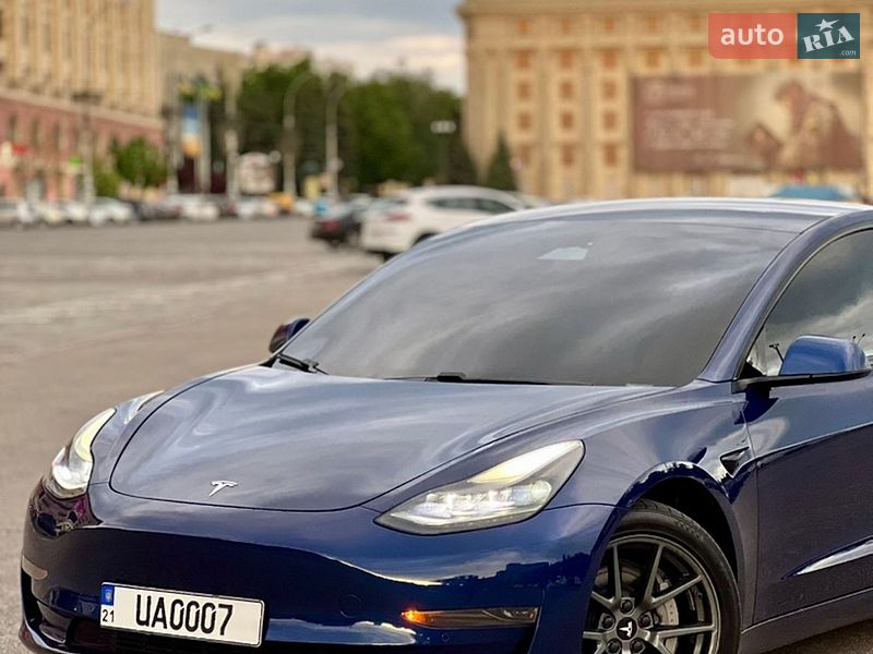 Седан Tesla Model 3 2021 в Харькове фото 3 Седан Tesla Model 3 2021 в Харькове