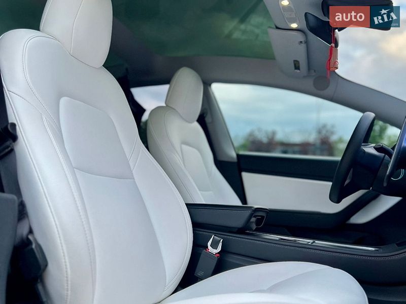 Седан Tesla Model 3 2021 в Харькове фото 44 Седан Tesla Model 3 2021 в Харькове