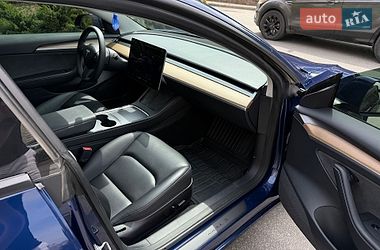 Седан Tesla Model 3 2022 в Києві