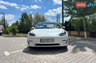 Седан Tesla Model 3 2021 в Вінниці
