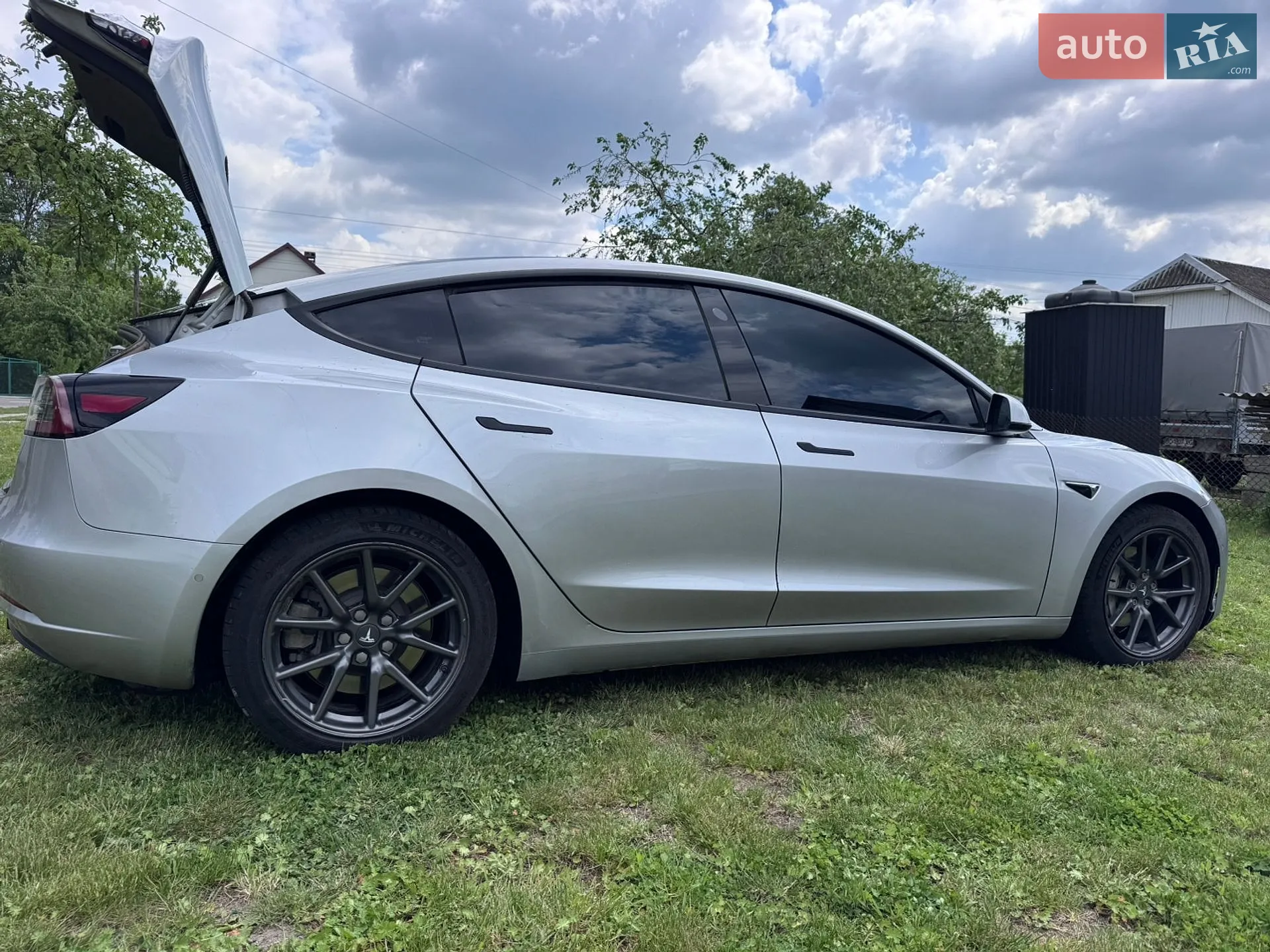 2018 Tesla Model 3 - мініатюра 3