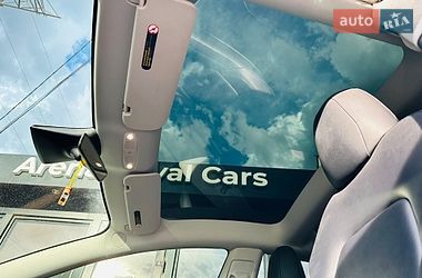 Седан Tesla Model 3 2022 в Харкові