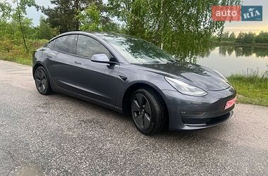 Седан Tesla Model 3 2021 в Калиновке