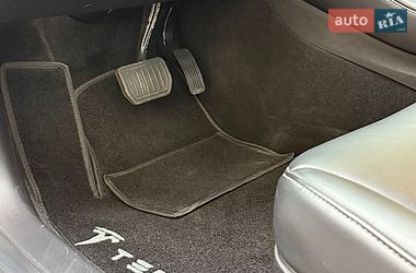 Седан Tesla Model 3 2022 в Луцке