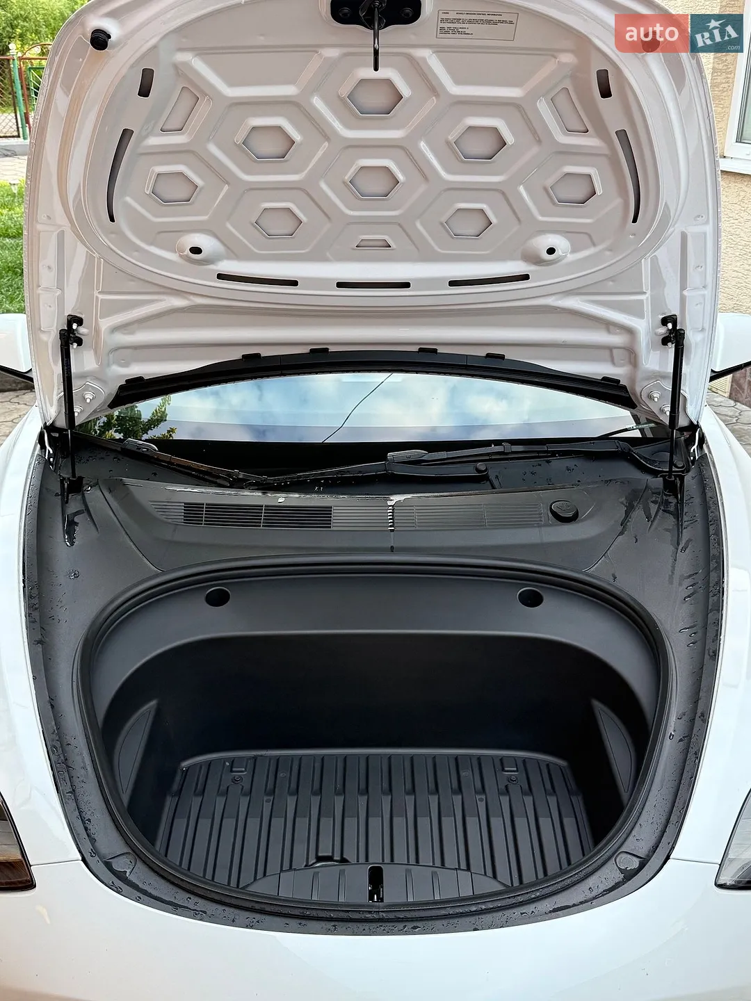 2022 Tesla Model 3 - мініатюра 24