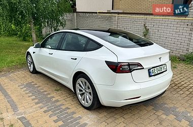Седан Tesla Model 3 2022 в Дніпрі