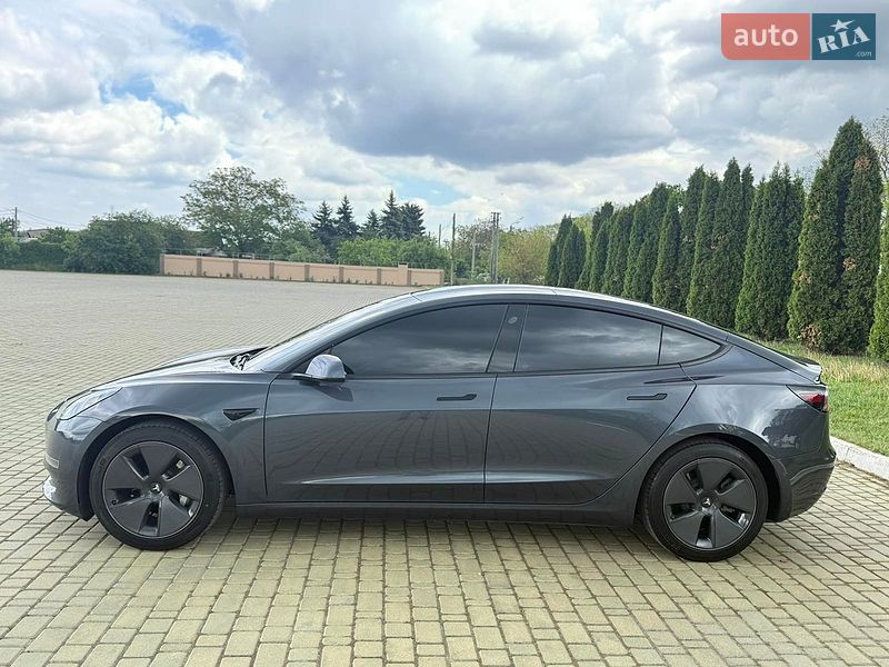 Седан Tesla Model 3 2020 в Одессе