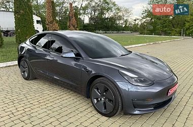 Седан Tesla Model 3 2020 в Одессе