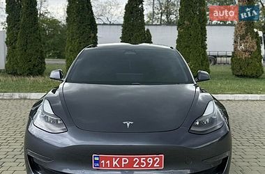 Седан Tesla Model 3 2020 в Одессе