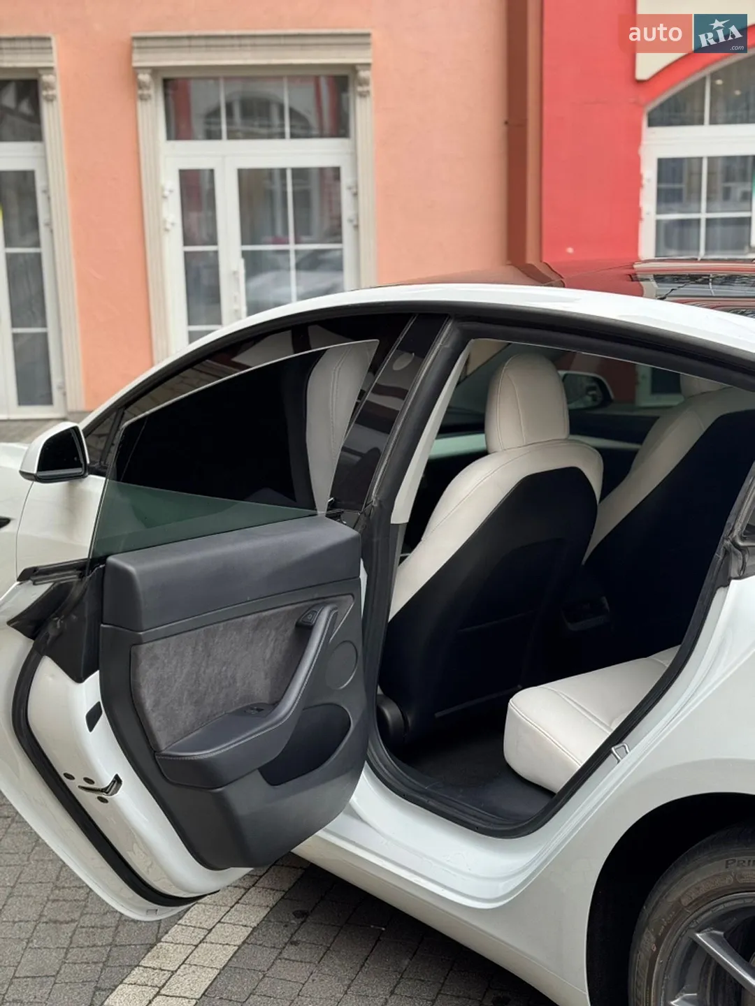 2022 Tesla Model 3 - мініатюра 17