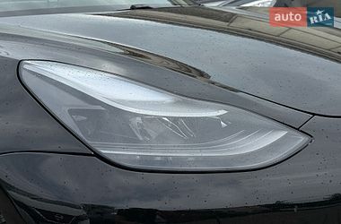 Седан Tesla Model 3 2020 в Одессе
