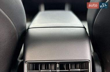Седан Tesla Model 3 2020 в Жовкве
