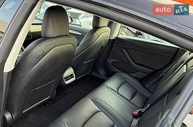 Седан Tesla Model 3 2022 в Дніпрі