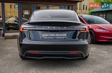 Седан Tesla Model 3 2024 в Києві