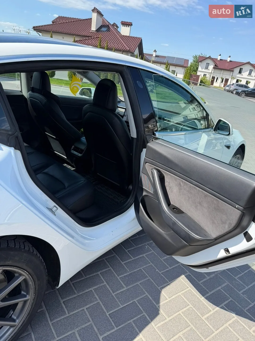 2018 Tesla Model 3 - мініатюра 13