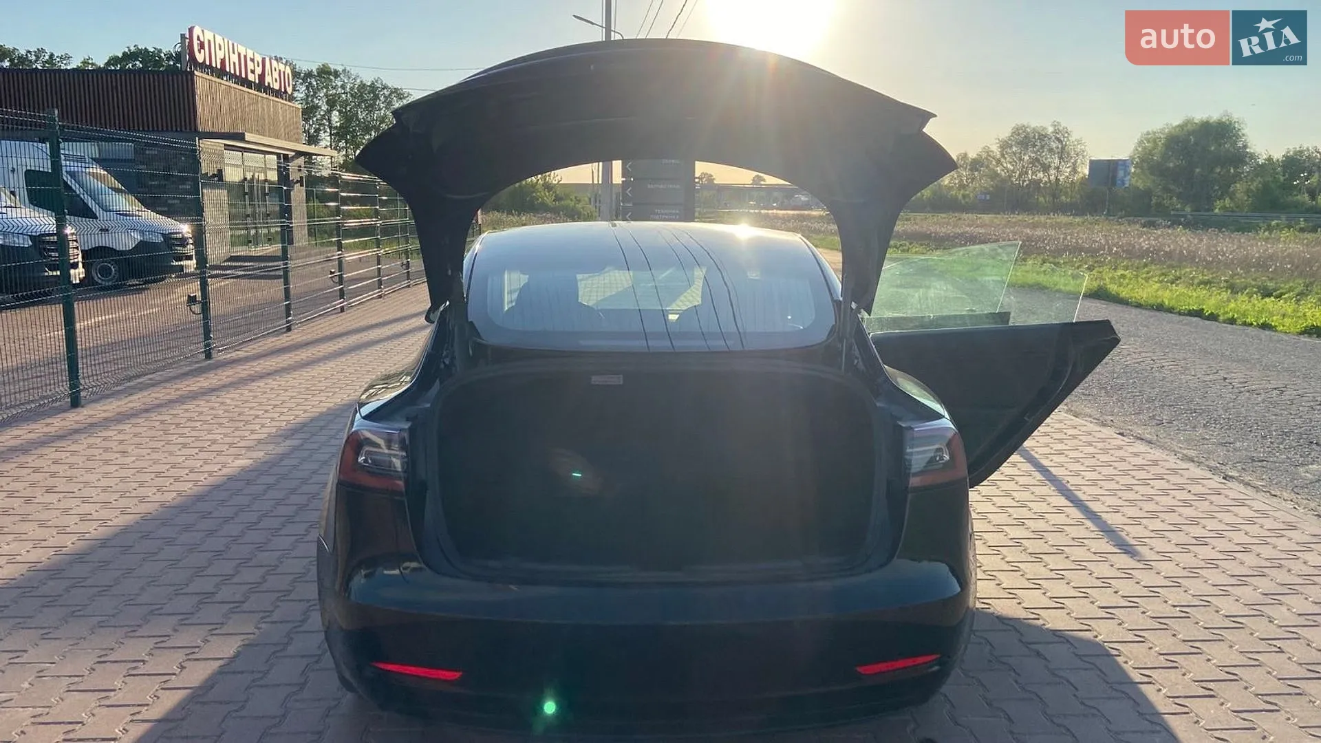 2022 Tesla Model 3 - мініатюра 10